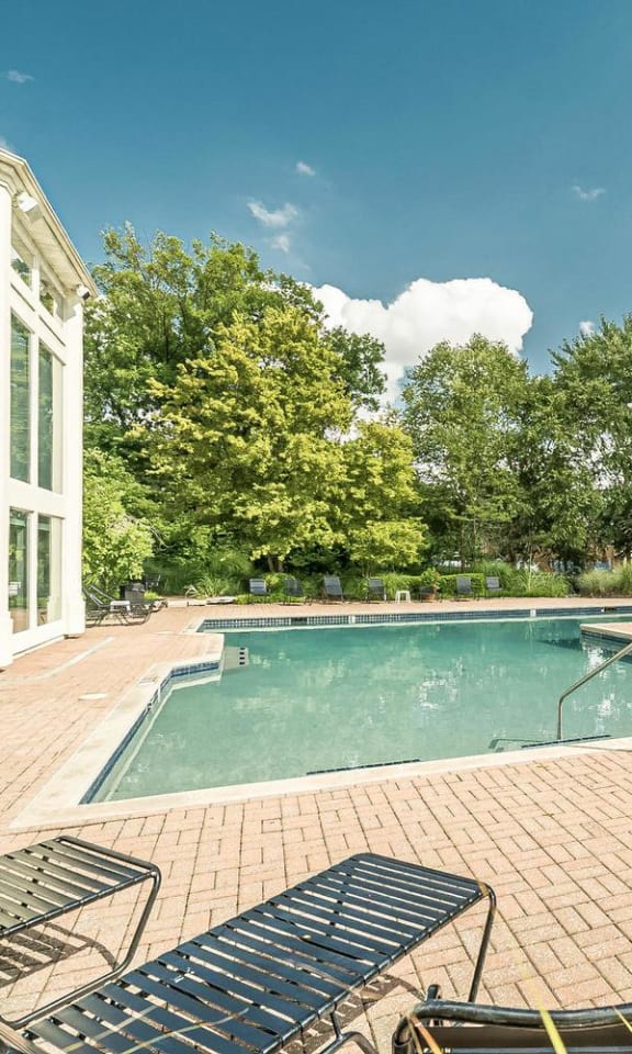 Bennington Heights Apartments in Maryland Heights, MO